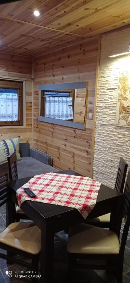 Domki Teo Pietrowe I Parterowe Rewal Bagian luar foto