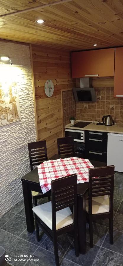 Domki Teo Pietrowe I Parterowe Rewal Bagian luar foto