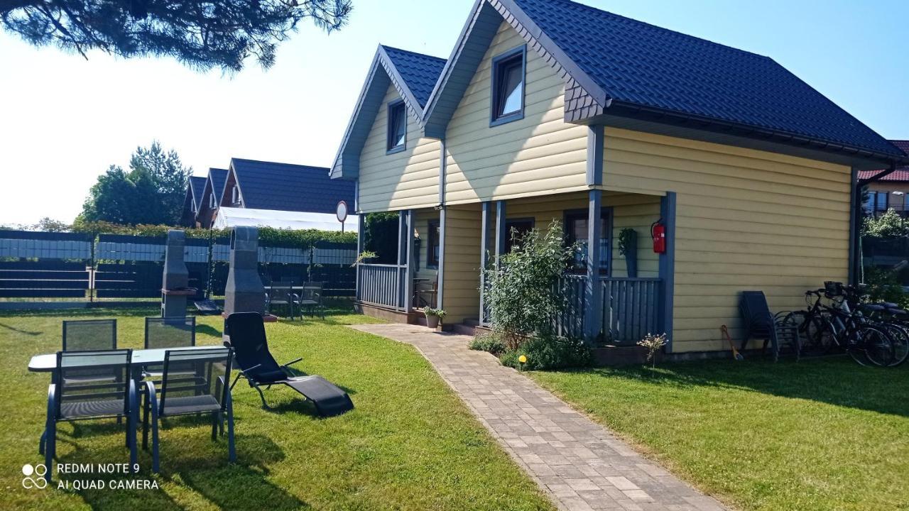 Domki Teo Pietrowe I Parterowe Rewal Bagian luar foto