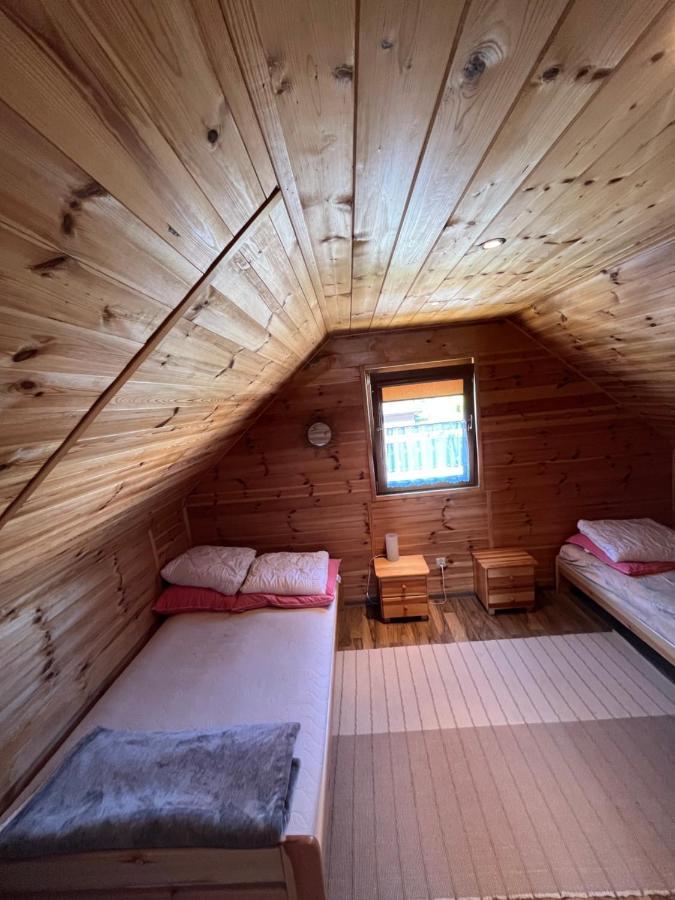 Domki Teo Pietrowe I Parterowe Rewal Bagian luar foto