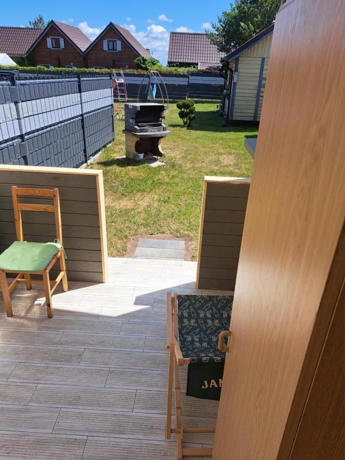 Domki Teo Pietrowe I Parterowe Rewal Bagian luar foto