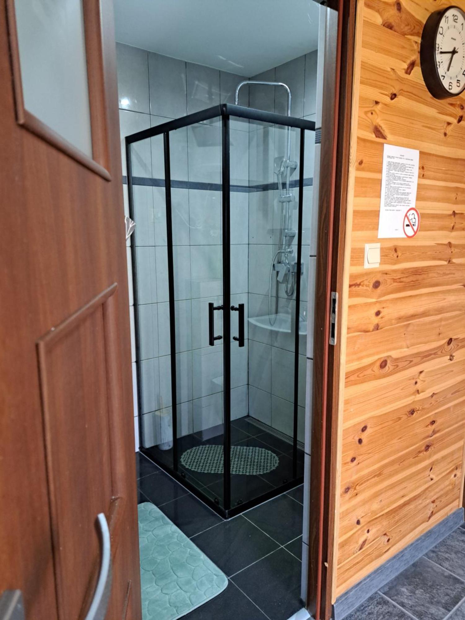 Domki Teo Pietrowe I Parterowe Rewal Bagian luar foto